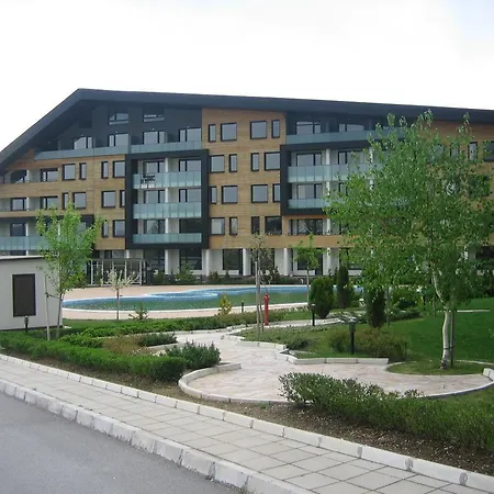 Private Single In Compex Aspen Heights 班斯科
